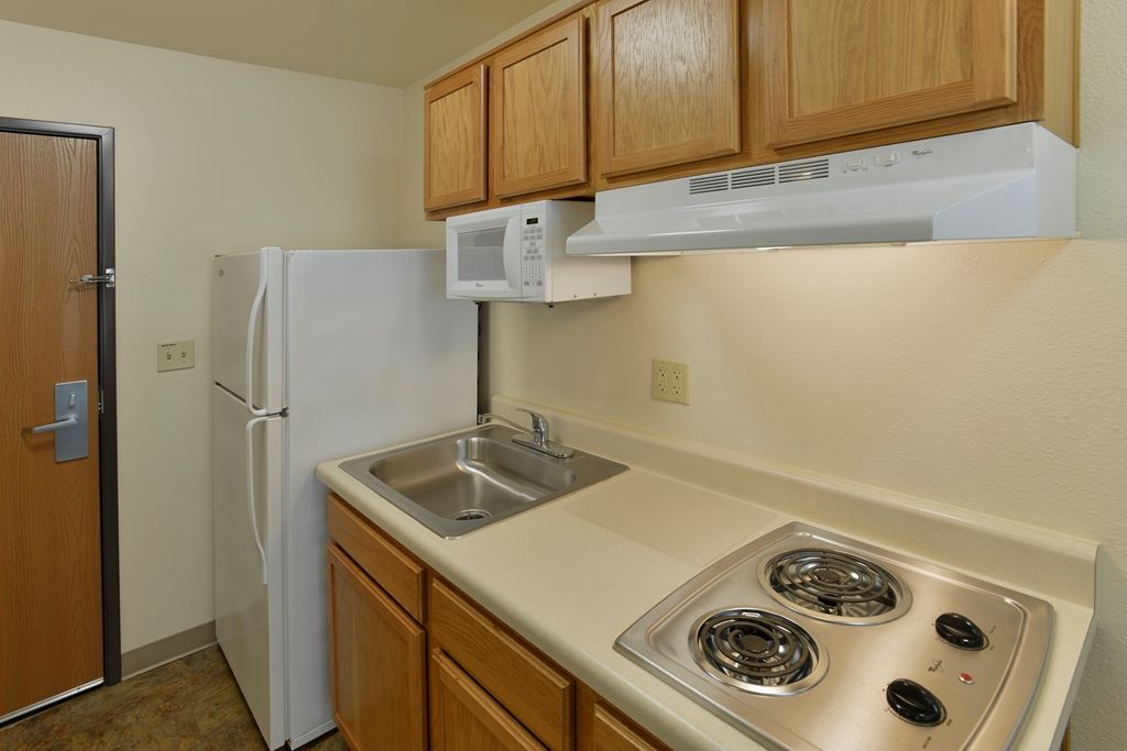 Woodspring Suites Houston Westchase Room photo